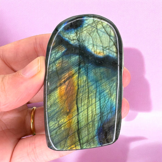 A Grade Labradorite Free From (cj)