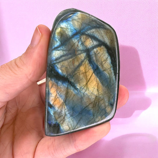 A Grade Labradorite Free From (ac)