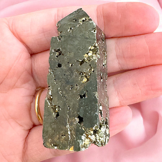 Pyrite Point (L)