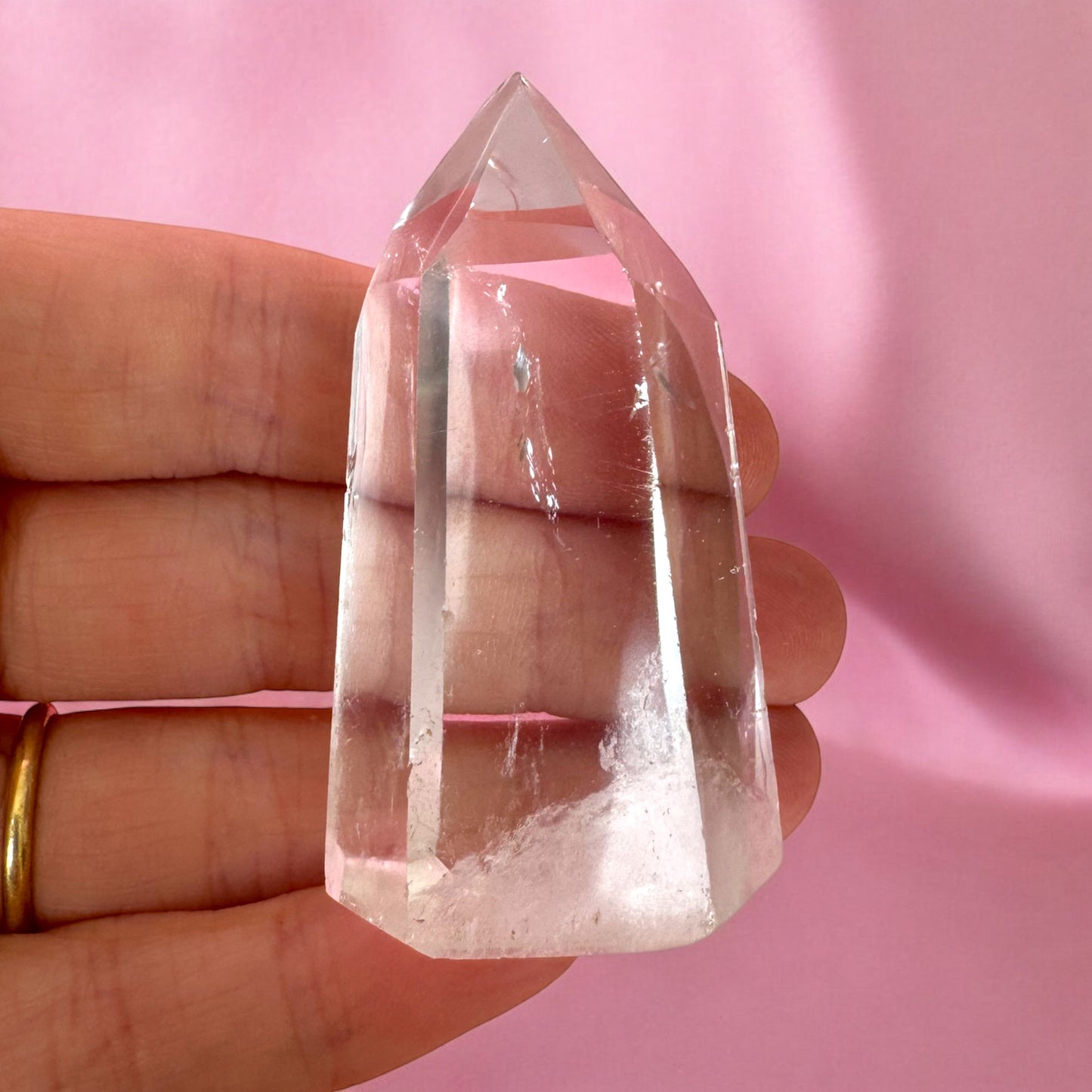 Clear Quartz Point (15d) (wounded healer)