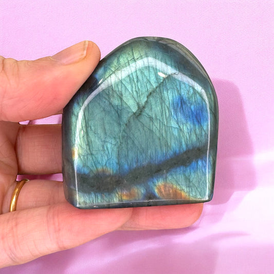 A Grade Labradorite Free From (br)