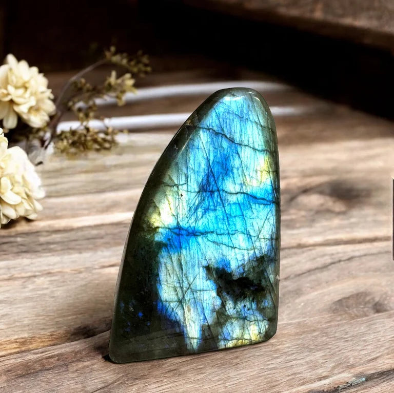 A Grade Labradorite Free From (ck)