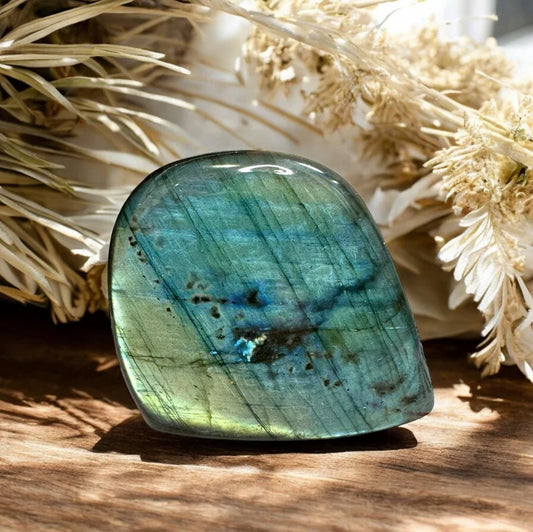 A Grade Labradorite Free From (oo)